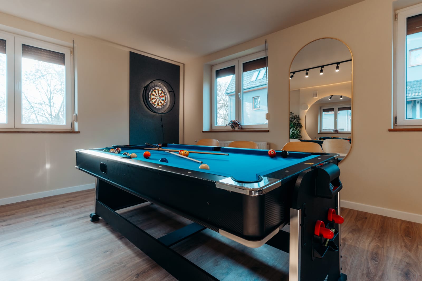 terenowa 22 - party house - bilard2