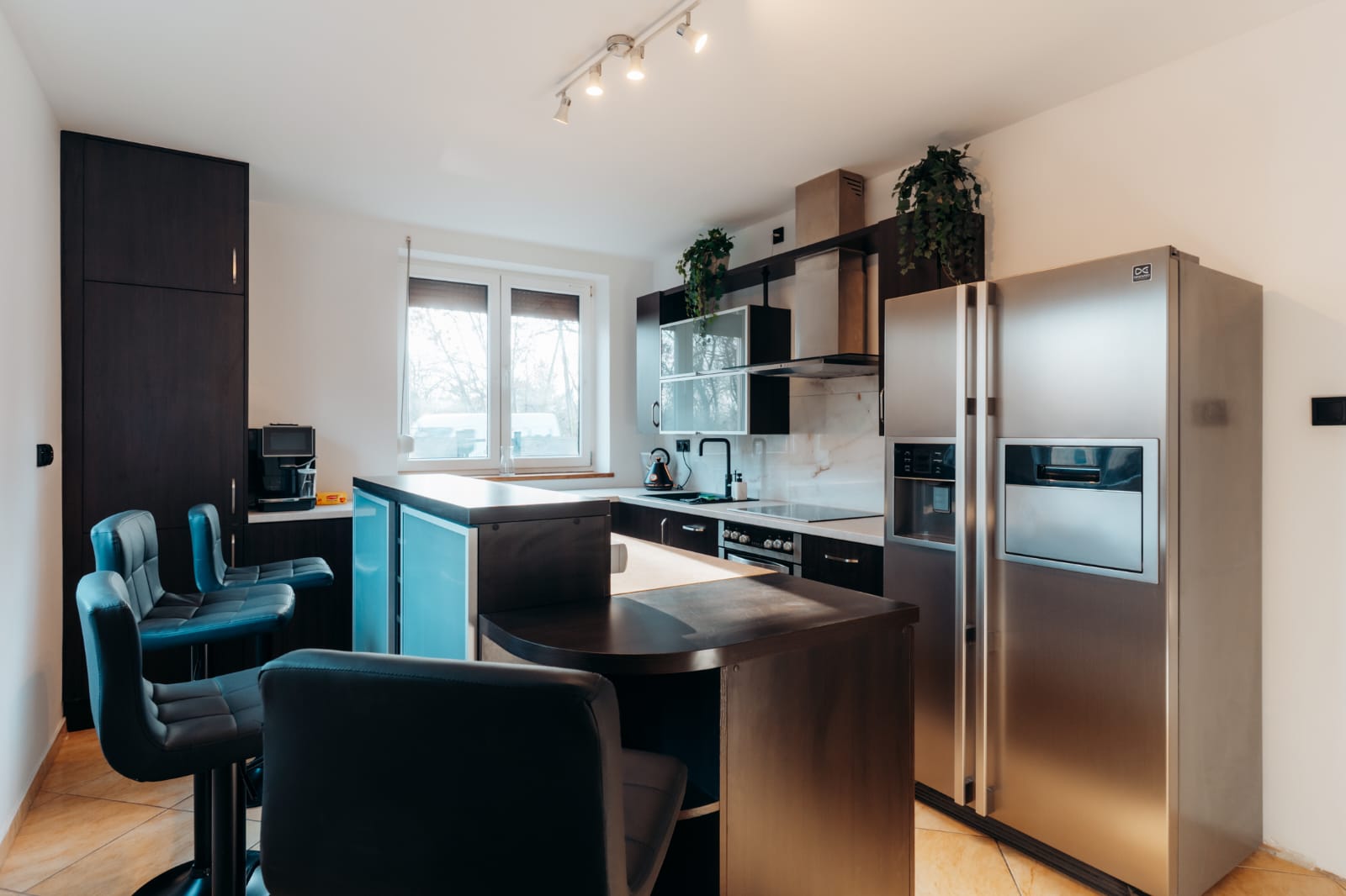 terenowa 22 - party house - kuchnia