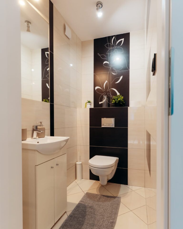 terenowa 22 - party house - lazienka