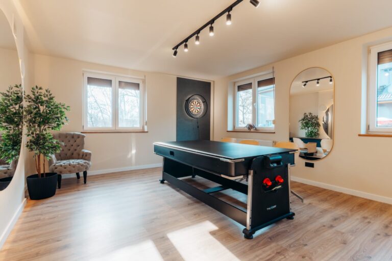 terenowa 22 - party house - pokoj gier