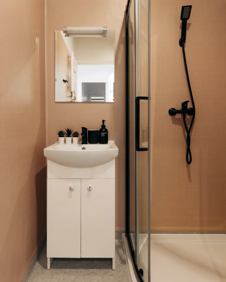 terenowa-24-domki-lazienka