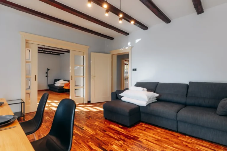 terenowa 24 nr 1 - salon1