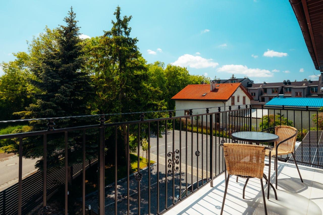 terenowa 24 nr 2 - balkon