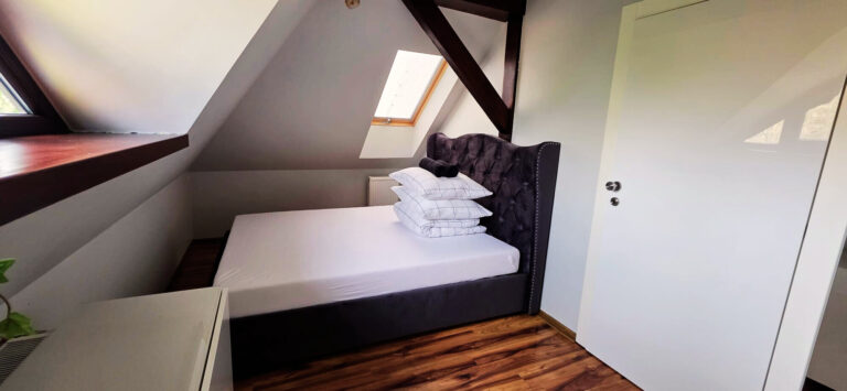 terenowa 24 nr 3 - pokoj