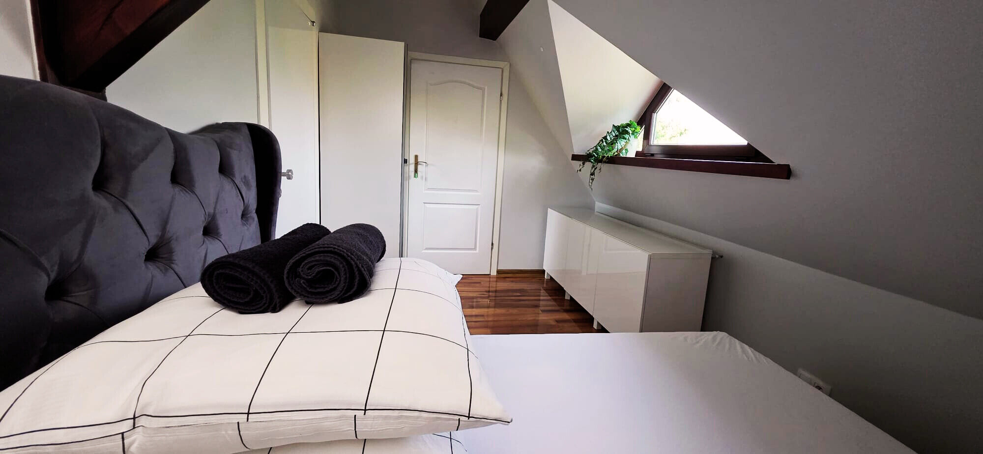 terenowa 24 nr 3 - pokoj2