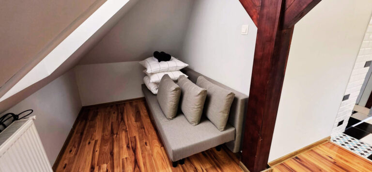 terenowa 24 nr 3 - salon2